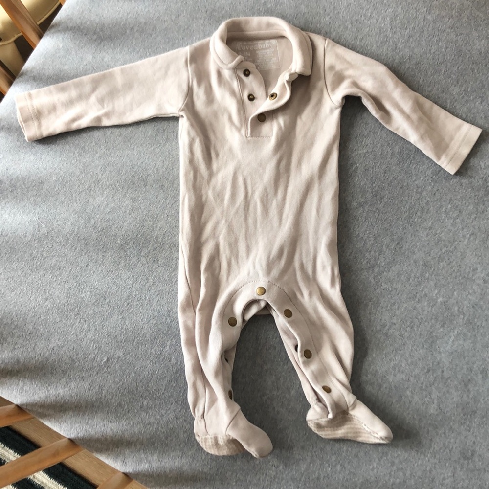 L’oved baby outfit - NEVER WORN